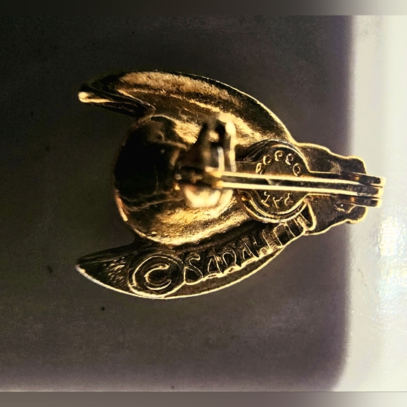 Vintage Sarah Coventry gold ladybug with faux pearl inset #cottagecore - Picture 3 of 4